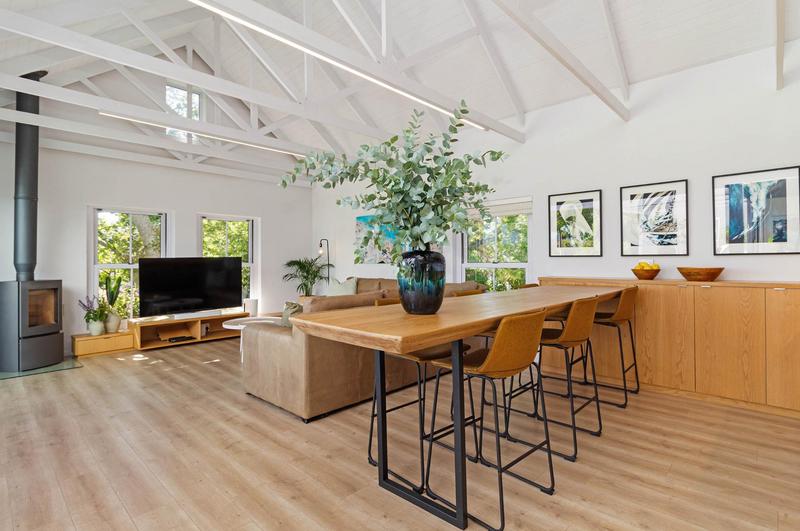 To Let 4 Bedroom Property for Rent in Steenberg Estate Western Cape